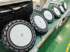 Siyah Vücut Rengi UFO Yüksek Bay Işıkları için Hafifletilebilir Yüksek Bay LED Işığı